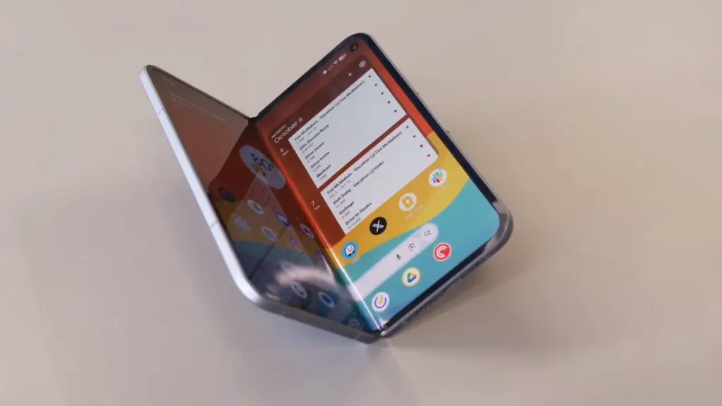 Rumor iPhone Fold 2026: Inovasi Masa Depan atau Calon Kegagalan Terbesar Apple? Rumor iPhone Fold 2026: Inovasi Masa Depan atau Calon Kegagalan Terbesar Apple?